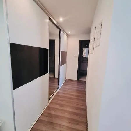 Center 5min From The Center Апартаменты *