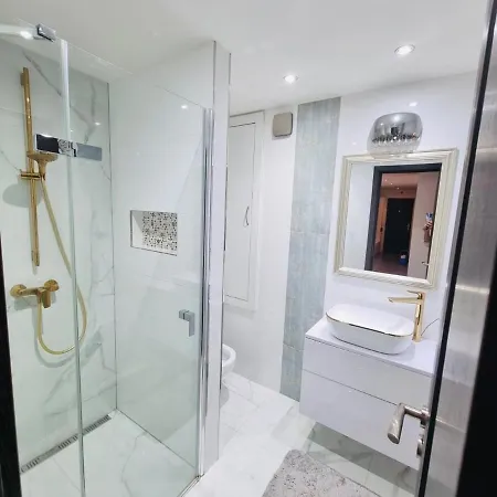 Апартаменты Center 5min From The Center Кошице