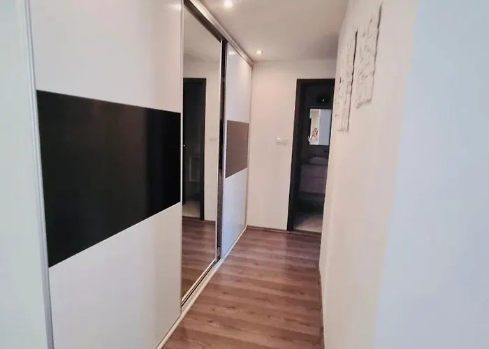 Center 5min From The Center Апартаменты *